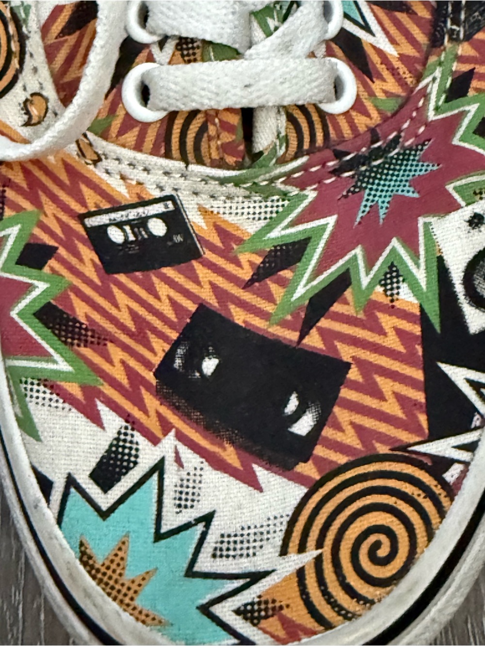 RARE🔥 VANS Authentic Boom Box Mixtape Retro Cassette City Skate Shoes Size 10 - Picture 8 of 8